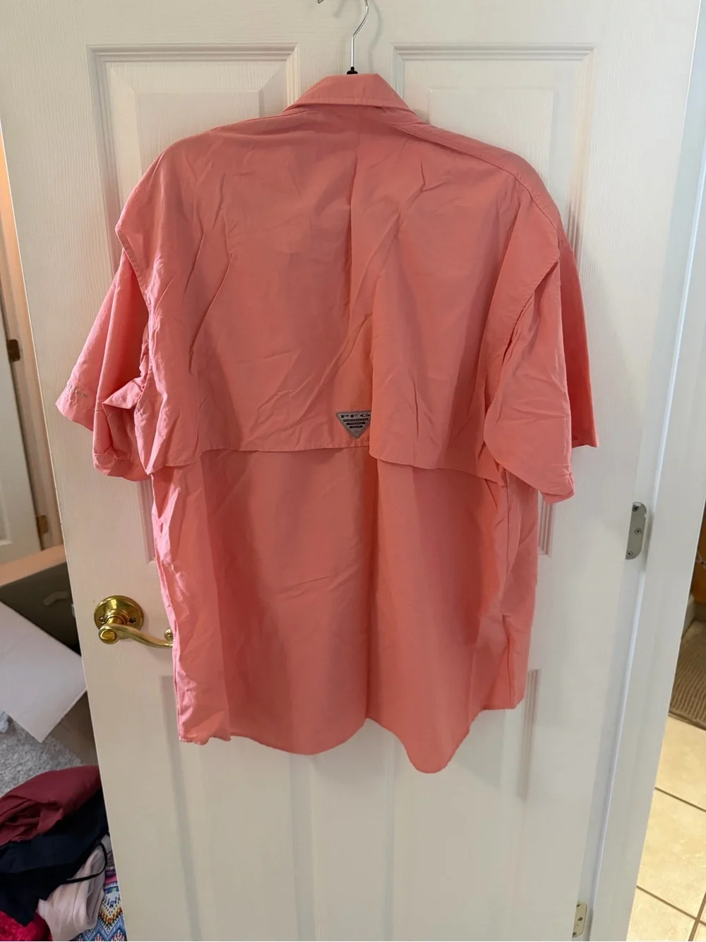 Columbia Men’s Short-Sleeve Fishing Shirt - Coral Pink